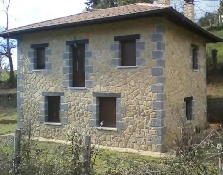 Casa Dona Lola Βίλα Onís Εξωτερικό φωτογραφία